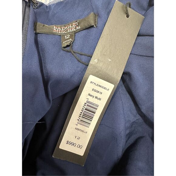 NWT Badgley Mischka Sweetheart Neck Beaded Lace Flutter-Sleeve Gown Navy Size 12 - Picture 9 of 9